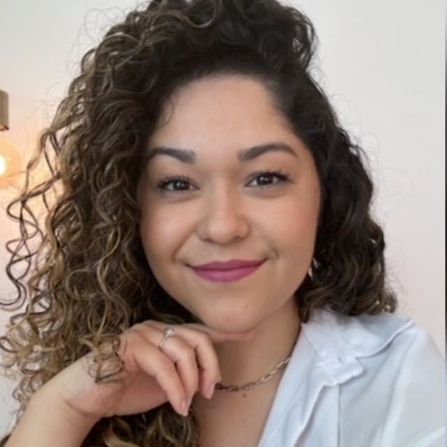 Camila Takasu